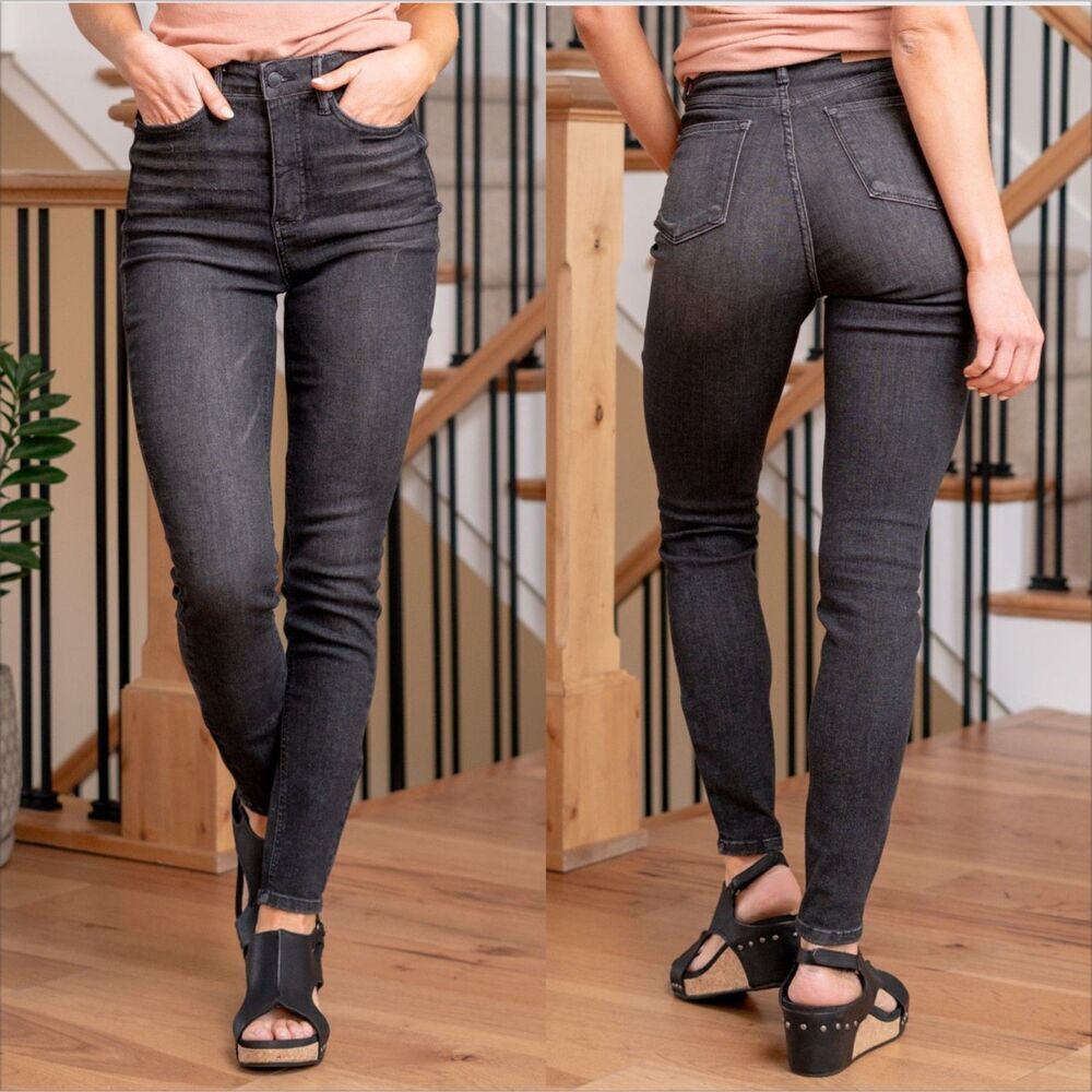 Judy Blue Tummy Control Black Wash Skinny Jeans Size 15/32 Stretch High Rise